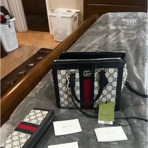 Gucci crossbody bag and wallet